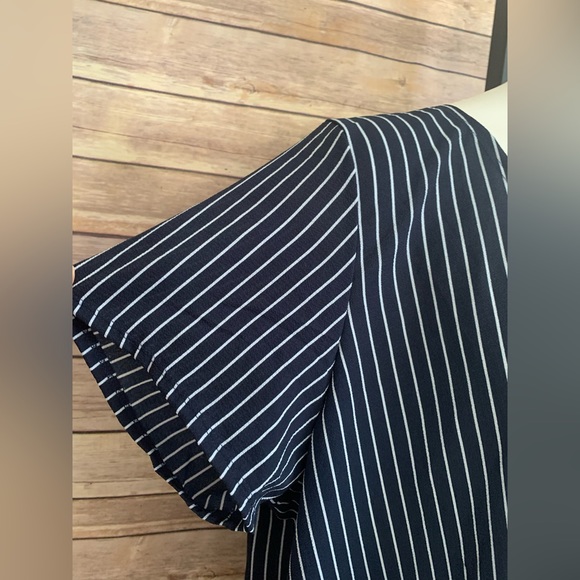 Elizabeth - Size 3XL - Picture 4 of 8